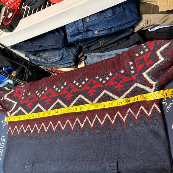 American Eagle Seriously Soft Hoodie Sweater - Picture 5 of 8